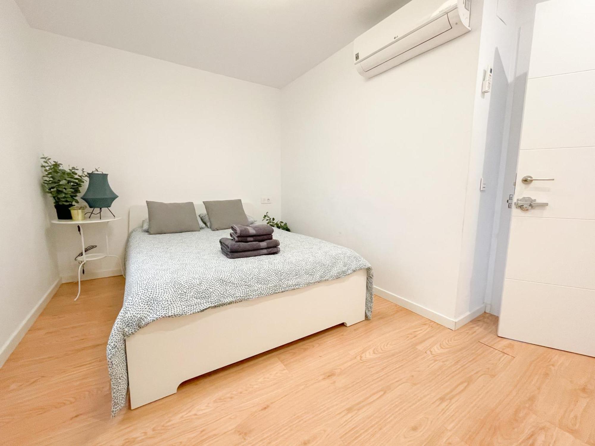 Moderno Apartamento Plz De La Merced Malaga Ngoại thất bức ảnh